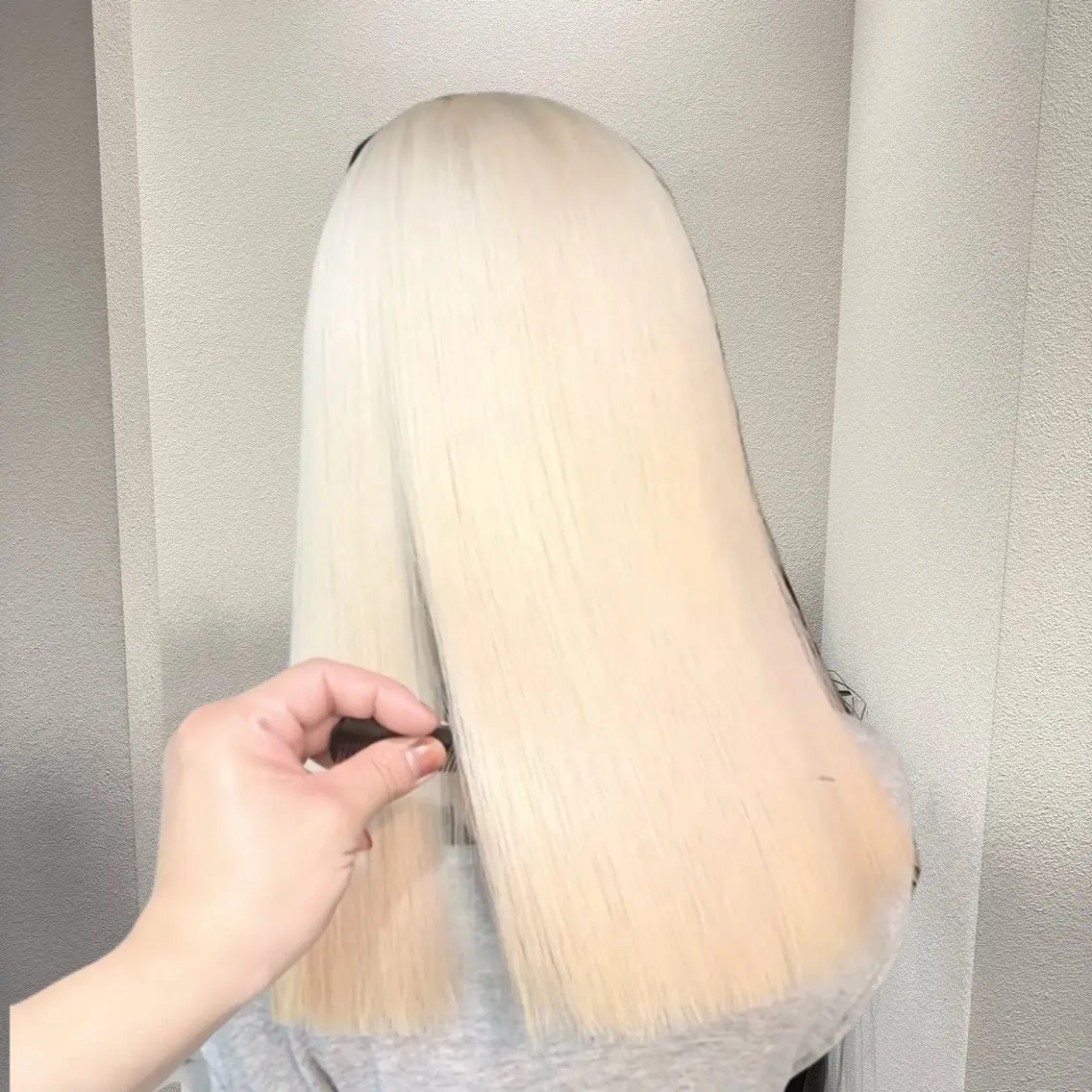 ミディアム カラー ブリーチ ブロンド ケアブリーチ ハイトーンカラー ホワイトブロンド ヘアカラー トリートメント ヘアセット ✨ブリーチ支持No1 複雑履歴修正/舘岡のヘアスタイル