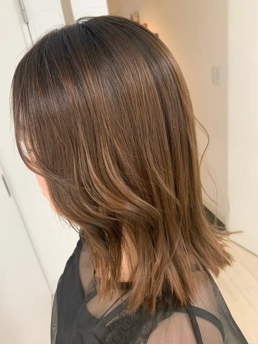 ミディアム 🍃 𝙍𝙀𝙉𝘼のヘアスタイル