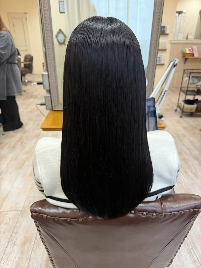ロング カラー 髪質改善 レイヤーカット ロング カット ヘアカラー 縮毛矯正 トリートメント 新越谷noble店長 松本拓也▶◀*.のヘアスタイル