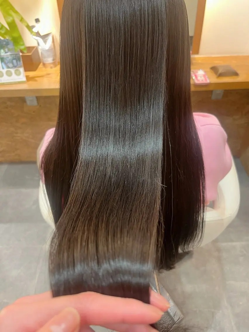 ロング トリートメント 佐藤 未来のヘアスタイル