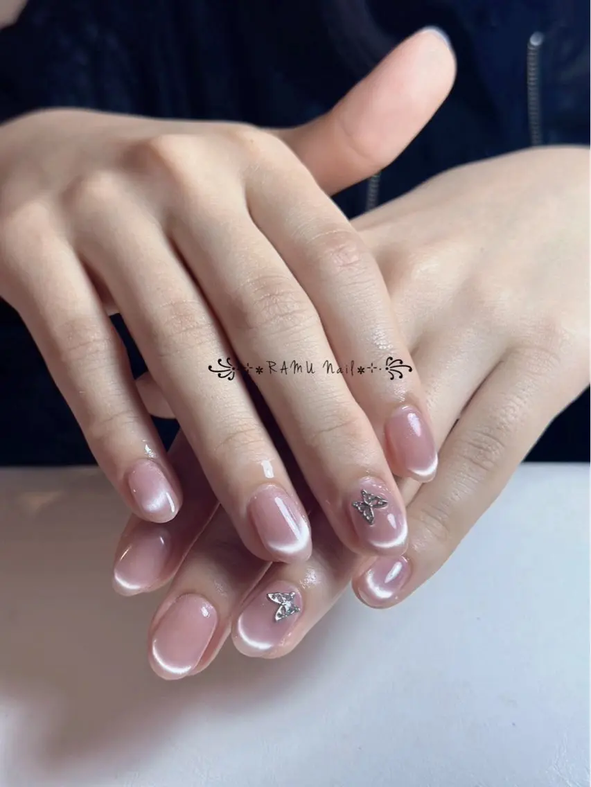 ネイル キラキラネイル マグネットネイル ミラーネイル ピンク 春ネイル ハンドネイル RAMU Nail 恵比寿店のネイルデザイン