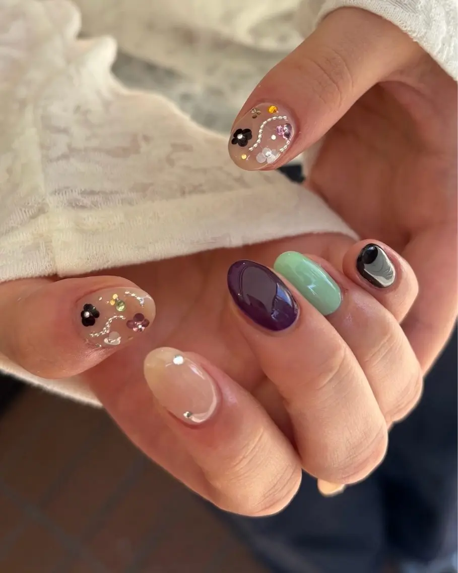 ネイル アートネイル フラワーネイル ストーンネイル ハンドネイル Ballie/ Mizukiのネイルデザイン