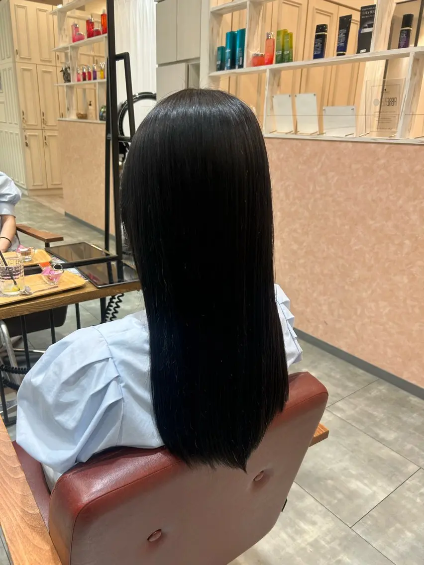 ロング ヘアカラー カットモデル 梅田 YUKINO 🩷のヘアスタイル