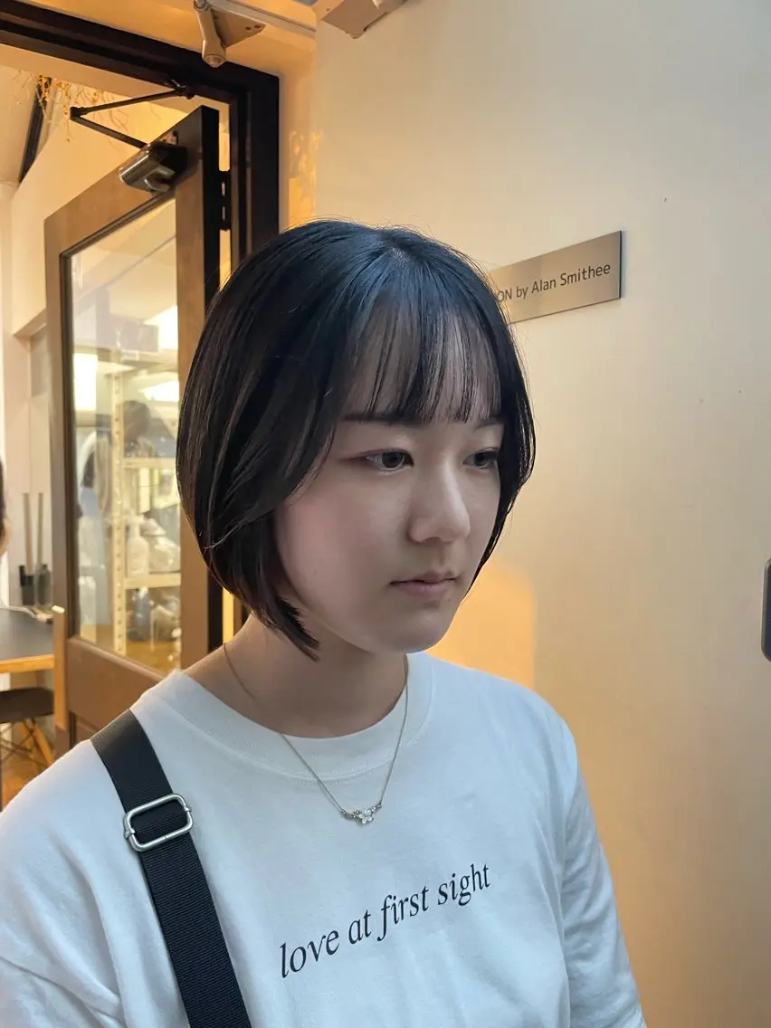 ショート ボブ 顔まわりレイヤー 韓国風ヘア レイヤーカット yu-kaハッシュ カット/韓国レイヤーのヘアスタイル