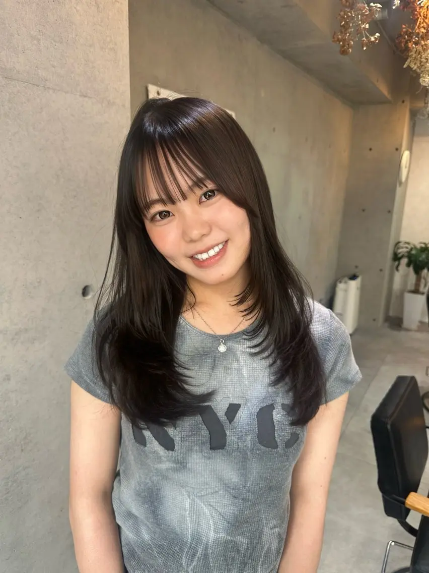 セミロング カット Blume Rinのヘアスタイル