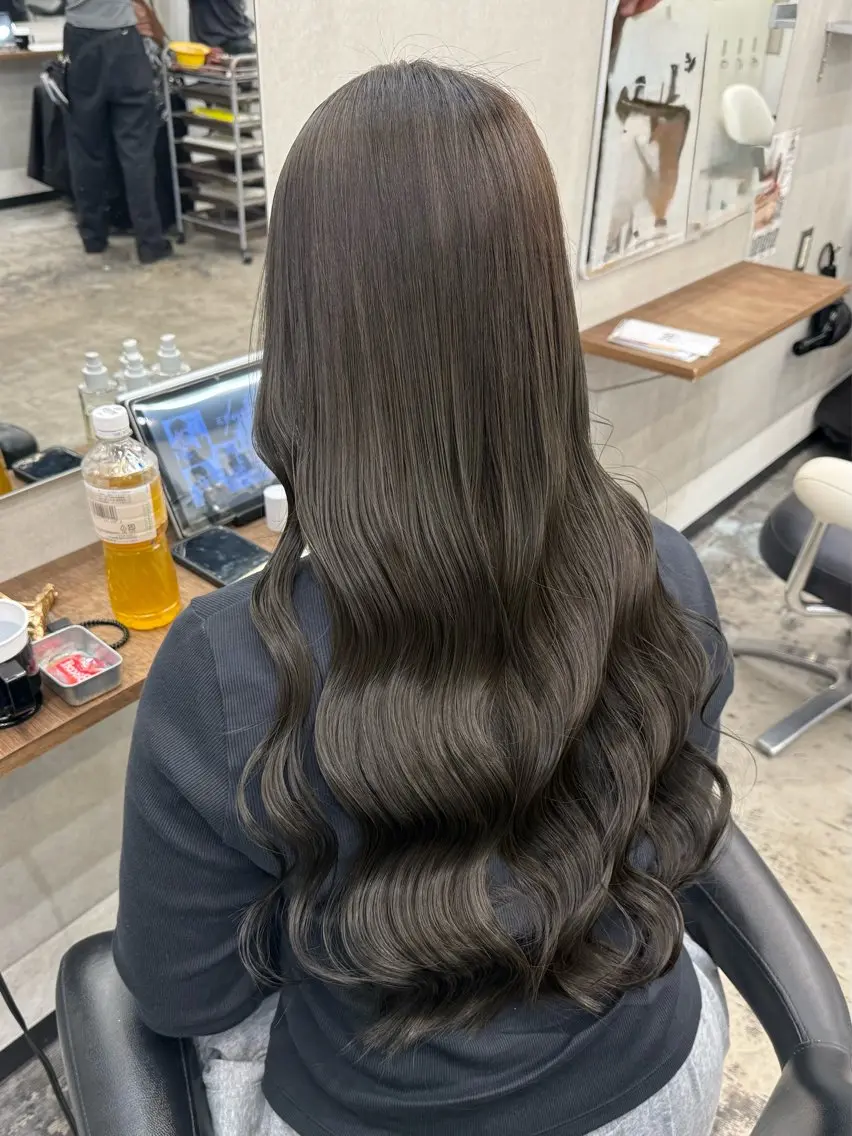 ロング カラー ヘアカラー 透明感艶カラー/ Hao 🎀のヘアスタイル