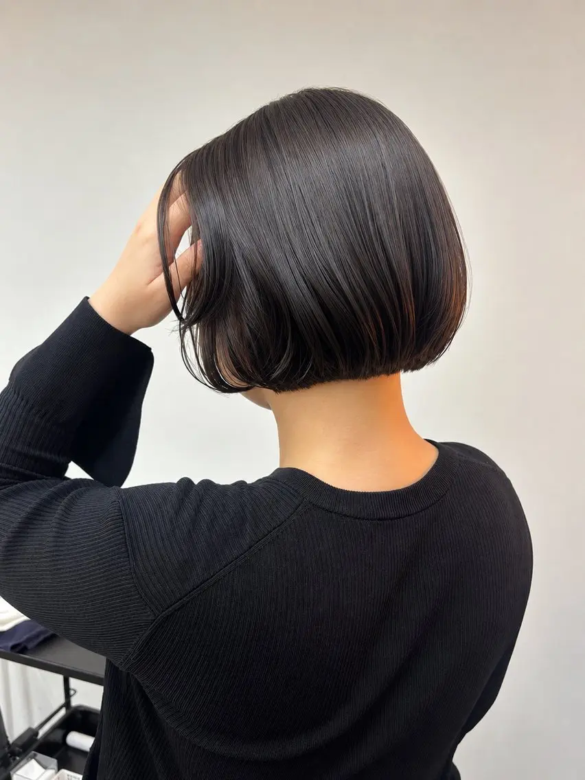 ショート カラー ベージュカラー ブリーチ 透明感カラー ダブルカラー ヘーゼル カット ヘアカラー トリートメント Kaho/大阪心斎橋 ボブ/レイヤー/艶髪のヘアスタイル