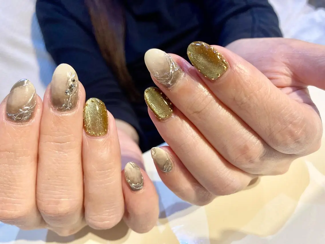 ネイル Solmare 中目黒 mutoのネイルデザイン