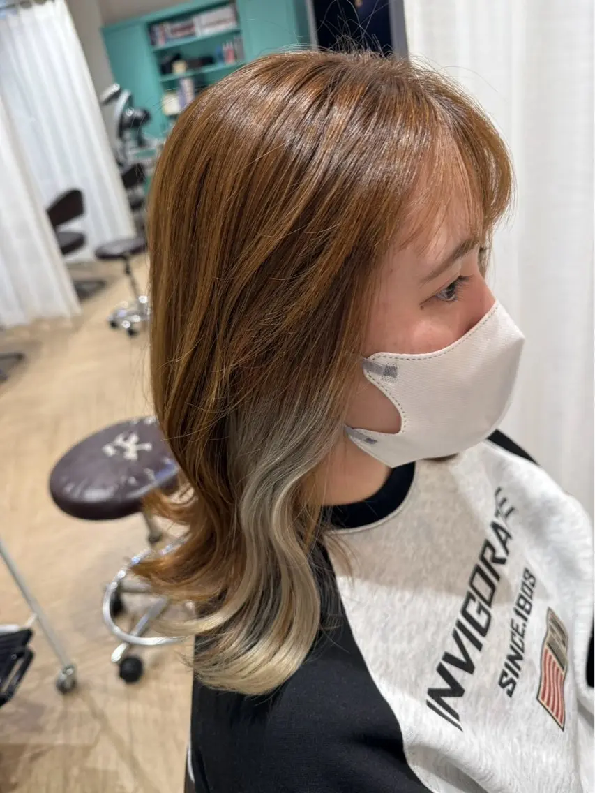 ミニモ限定価格❤️イヤリングカラー（ケアブリーチ込み）の写真