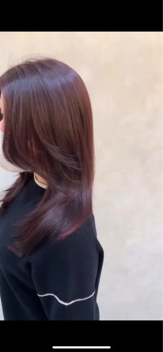 セミロング カット ヘアカラー トリートメント 美髪矯正 吉岡柊斗のヘアスタイル