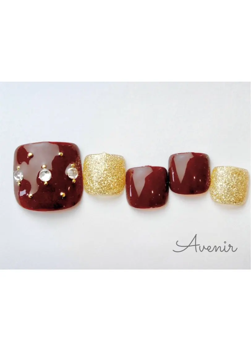 ネイル フットネイル Avenir 表参道 nail＆eye予約のネイルデザイン