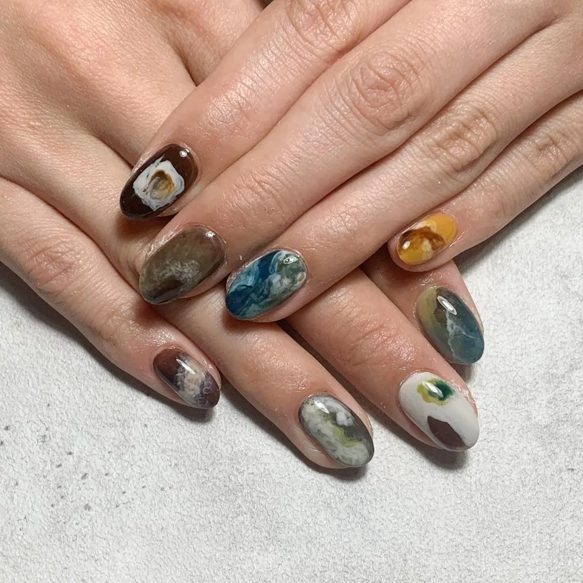 ネイル ハンドネイル FIORITURA aiのネイルデザイン