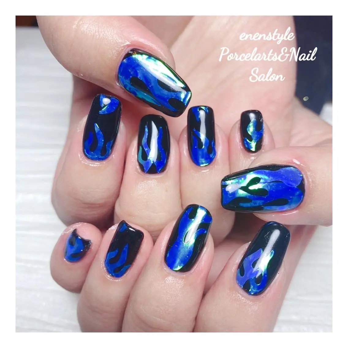 ミディアム ネイル 🐾enen style 🐾のネイルデザイン