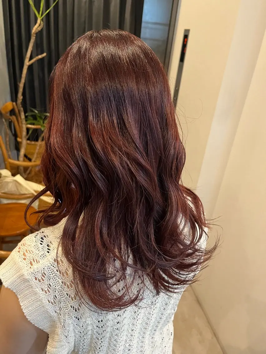ロング カラー カット ヘアカラー トリートメント ブリーチなし 暖色カラー/井上あいのヘアスタイル