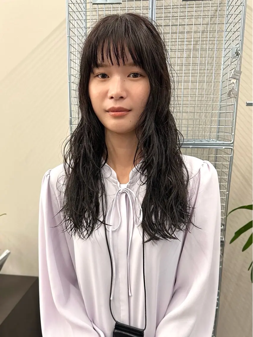 ロング カラー カット ヘアカラー トリートメント 渡邉 悠斗のヘアスタイル