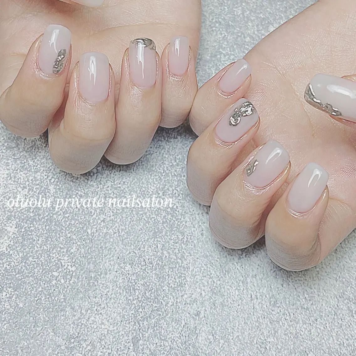 ネイル アートネイル フットネイル ミラーネイル ニュアンスネイル ぷっくりネイル 大村 紬華のネイルデザイン