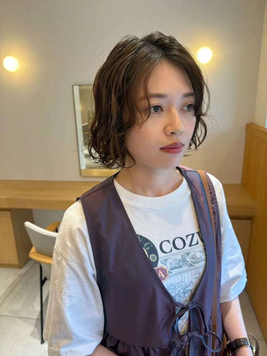ショート パーマ three. 牧薗 里央のヘアスタイル