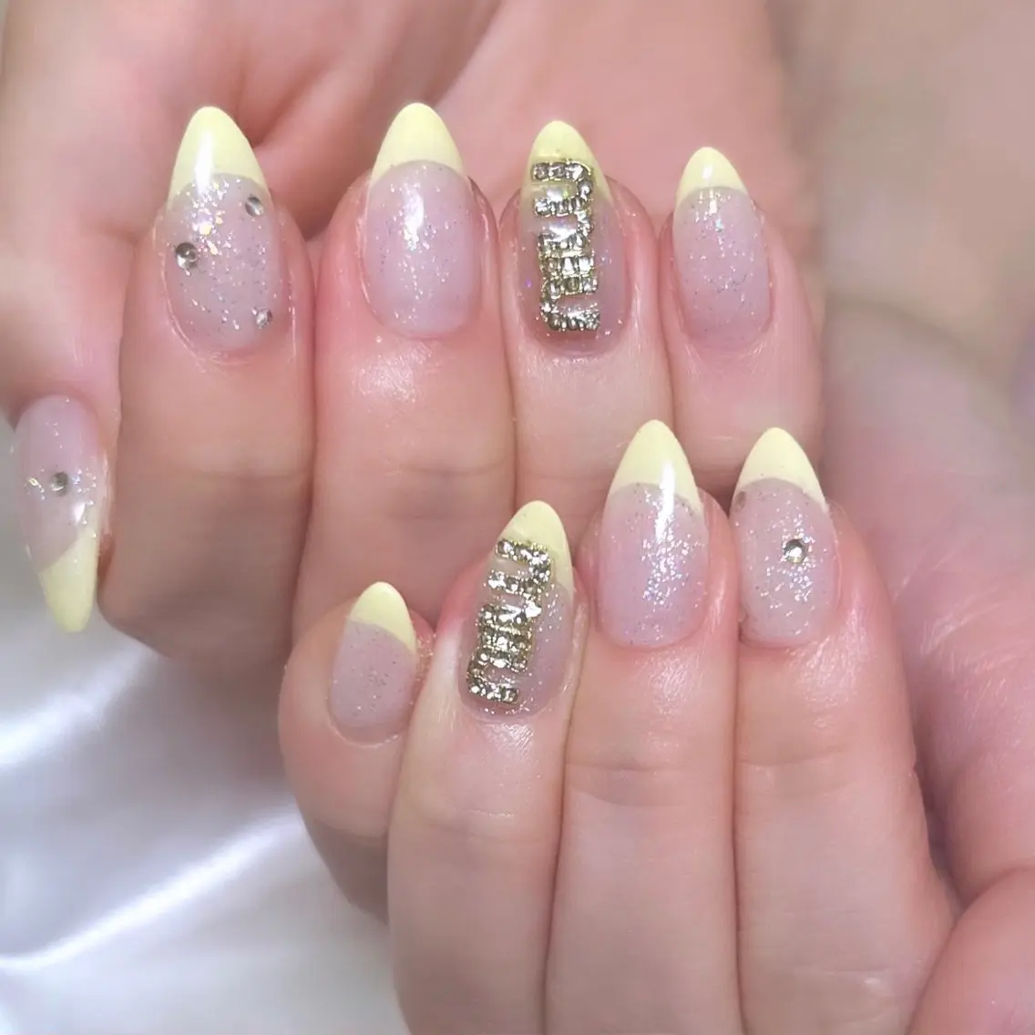ネイル フレンチネイル キラキラネイル 韓国ネイル シンプルネイル ワンホンネイル ハンドネイル R nailのネイルデザイン