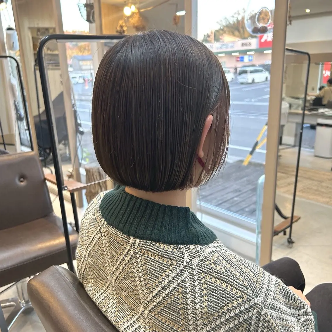 ショート カット ヘアカラー トリートメント 綿貫 美雪のヘアスタイル