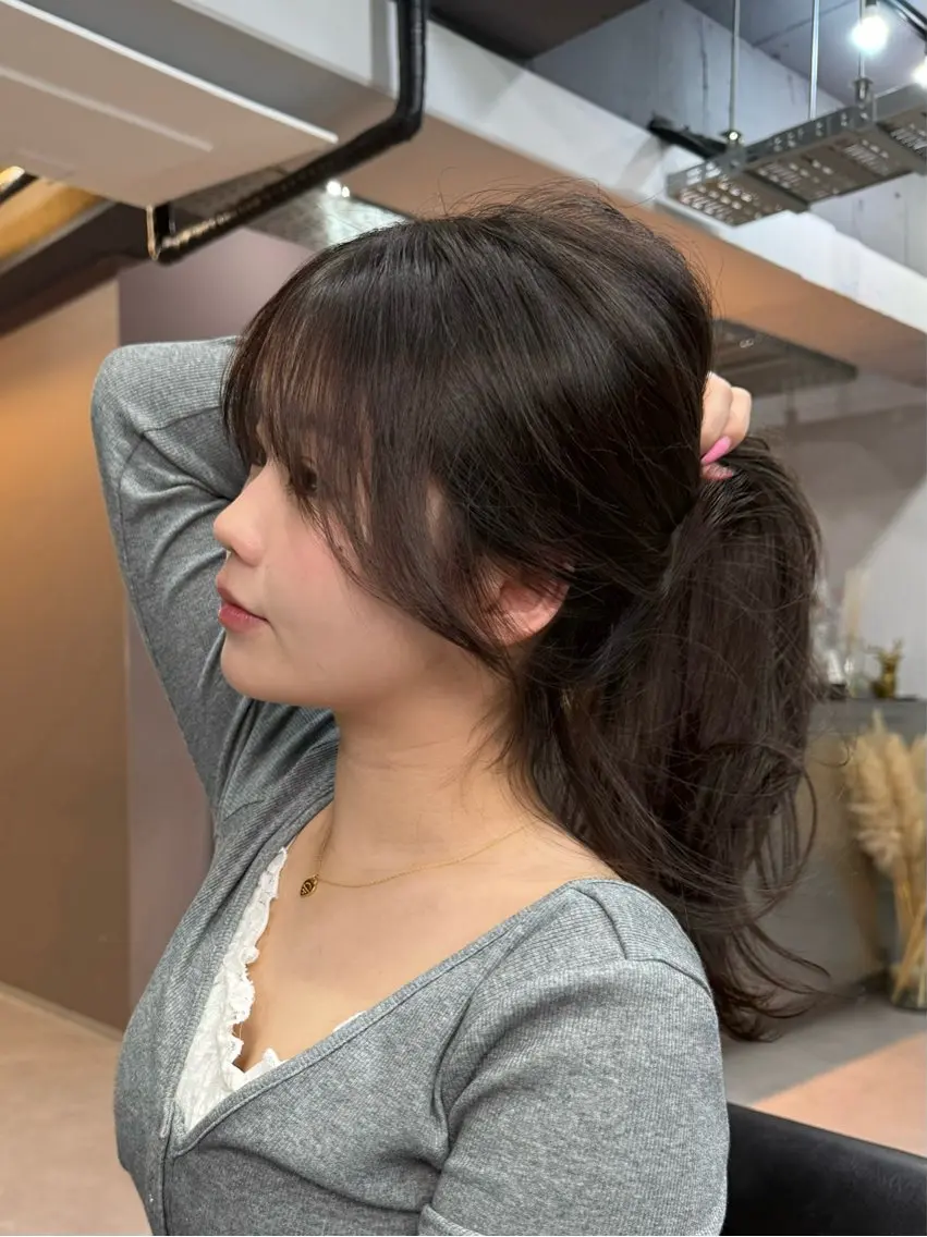 ロング カラー 顔周りカット 韓国風ヘア 小顔カット カット ヘアカラー トリートメント レイヤーカット 韓国風PAOのヘアスタイル