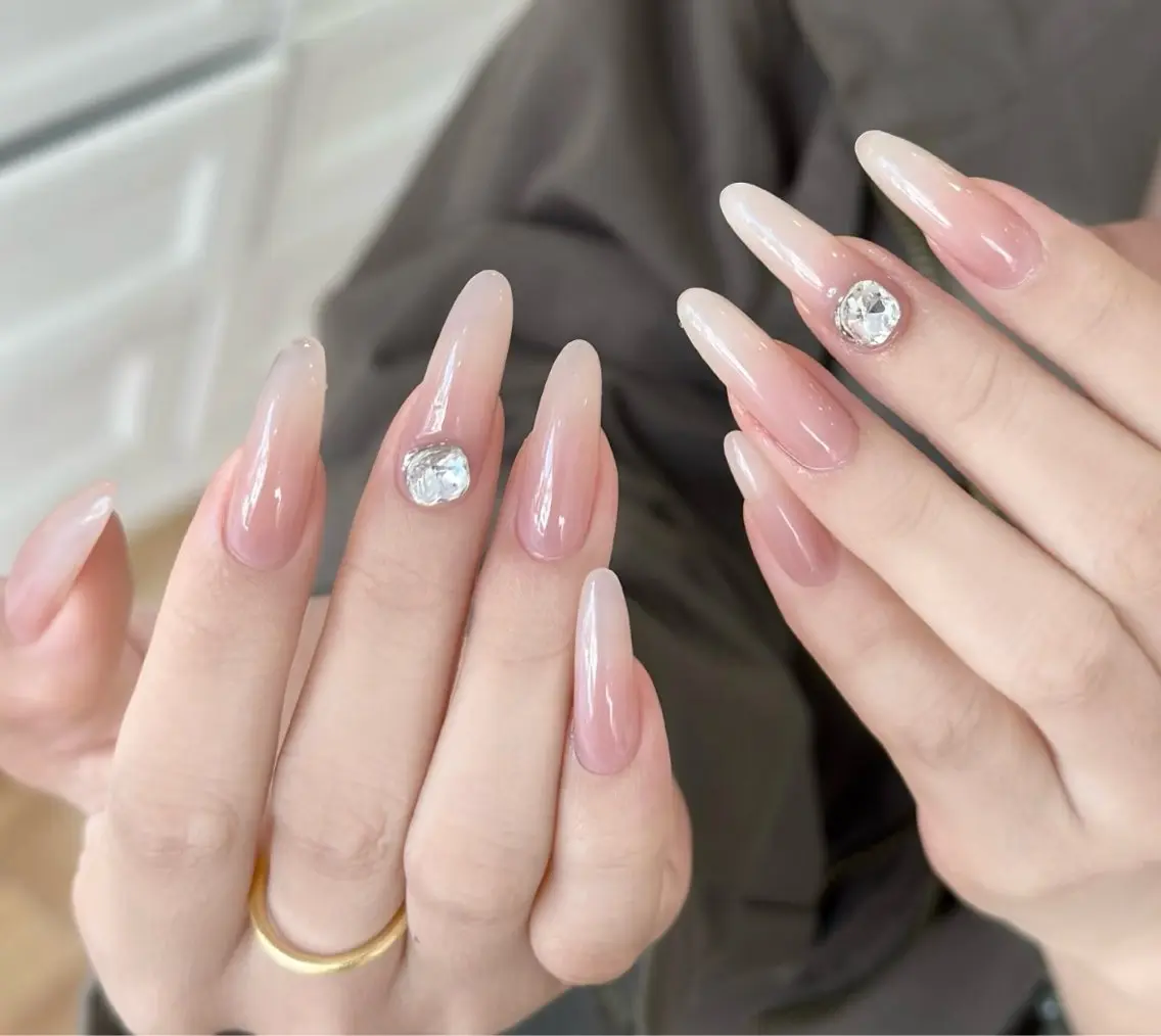 ネイル ハンドネイル H3 Nail Miniのネイルデザイン