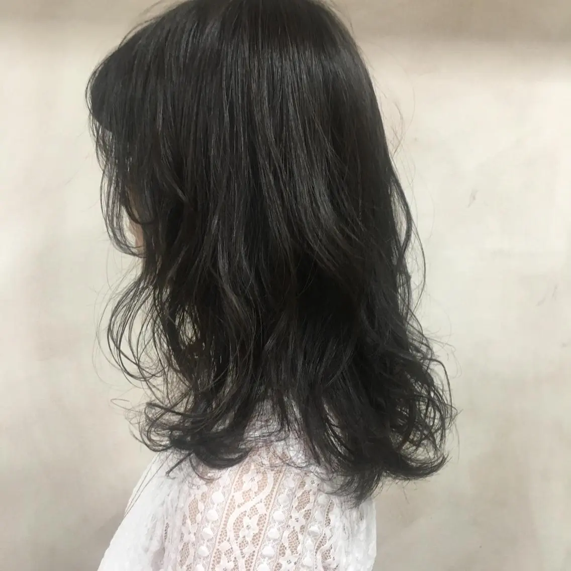 ミディアム カラー せこぐち まいのヘアスタイル