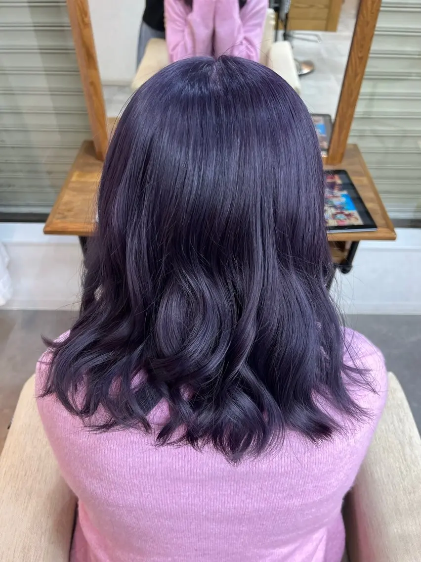 カラー ブリーチ カシス ブリーチカラー HAZUKI🦖のヘアスタイル