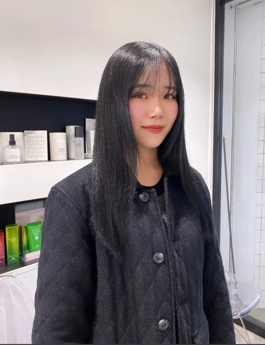 ロング カラー ブリーチ ケアブリーチ 透明感カラー ハイトーンカラー 韓国風カラー けいこ🍊ニュアンス ネイル/個性派ネイルのネイルデザイン