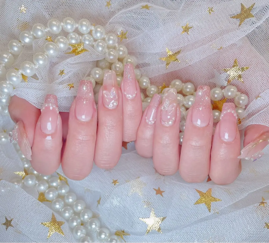 ネイル アートネイル 韓国ネイル 水色 ロングネイル マグネットネイル ハンドネイル ハンドケア NailDemure 【銀座店】のネイルデザイン