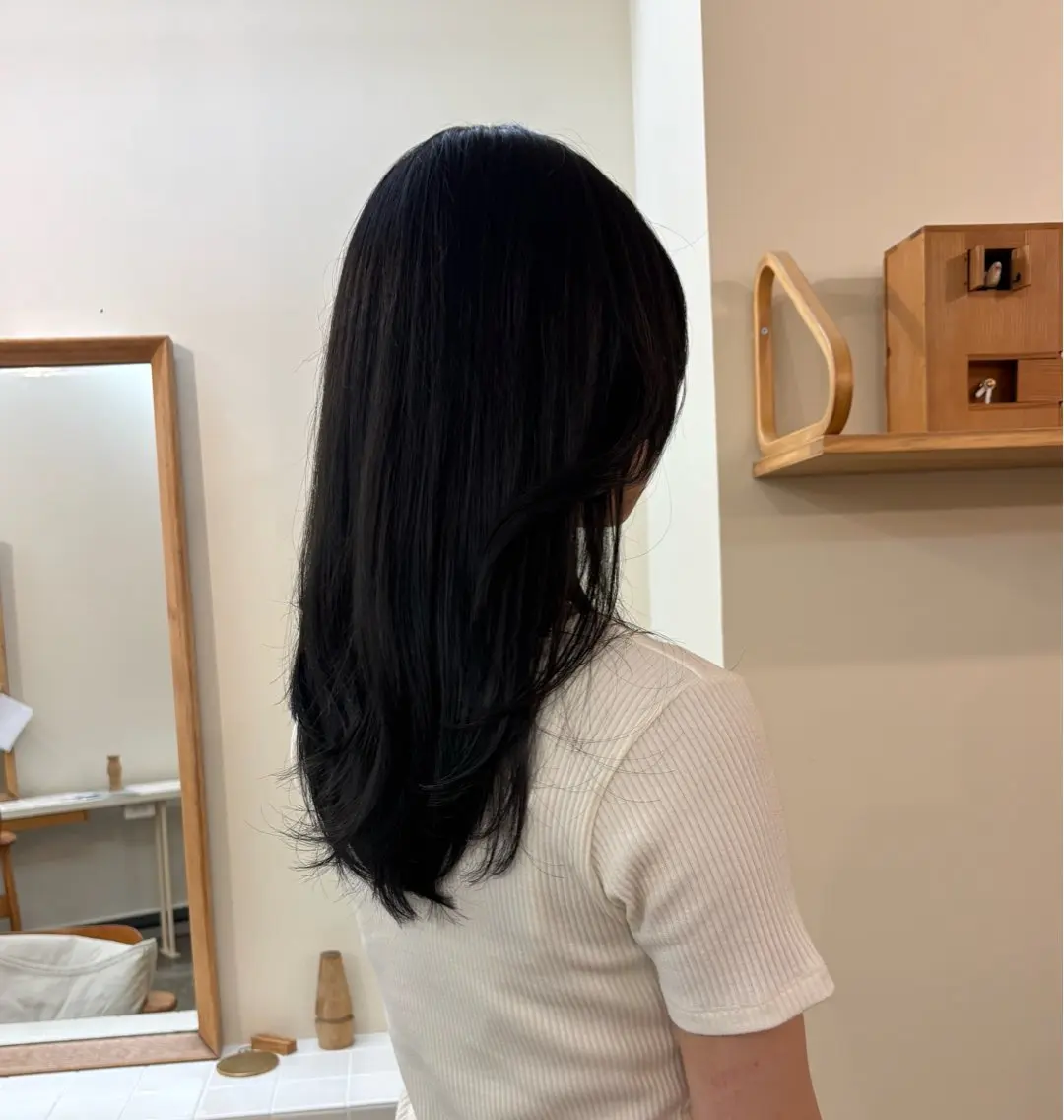ロング カラー 透明感/暖色カラー ミウのヘアスタイル