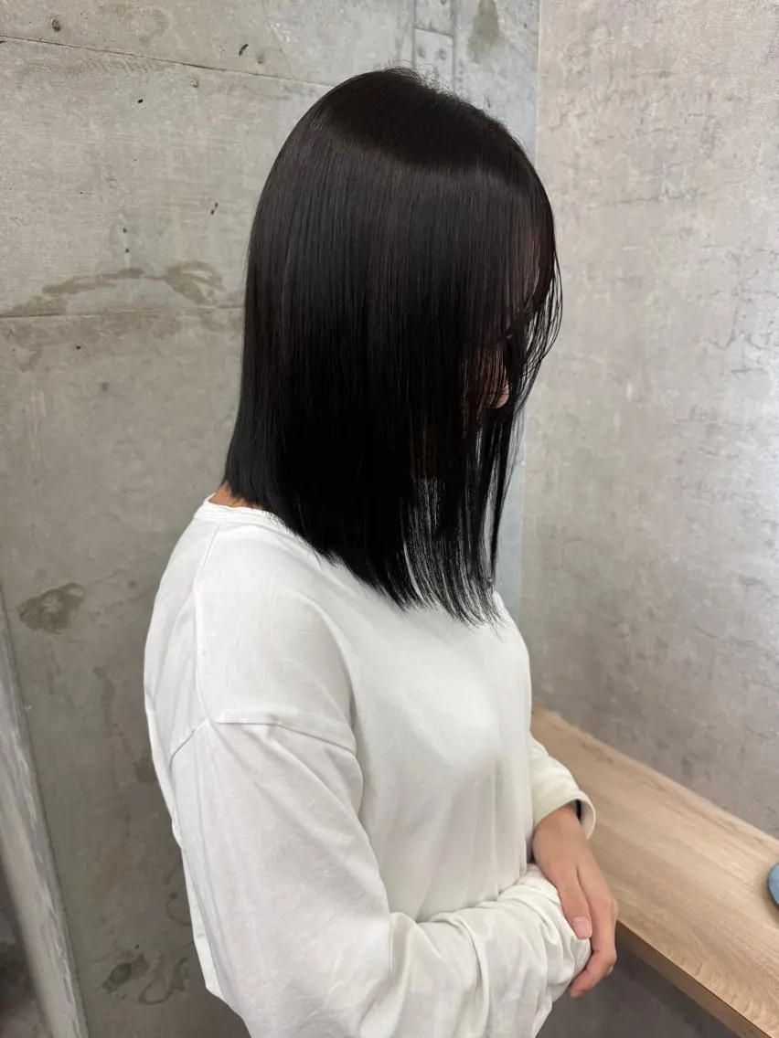 ミディアム トリートメント 秋山 七海のヘアスタイル