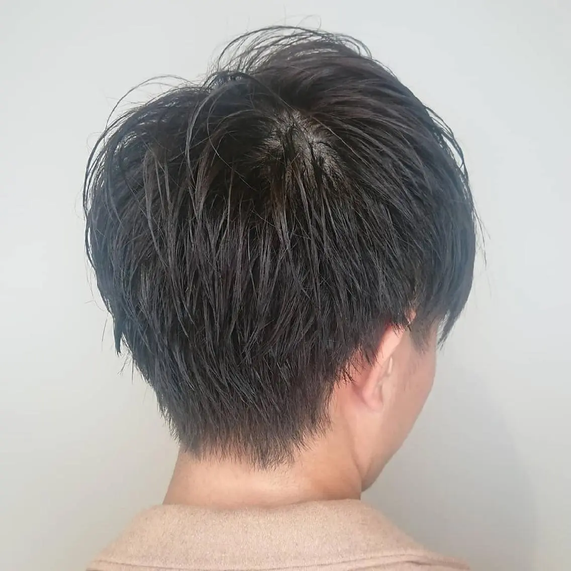 メンズ アップバング メンズブリーチ マッシュ メンズパーマ カット パーマ ブリーチ/ヘアケア/ 艶髪/イギチハルのヘアスタイル
