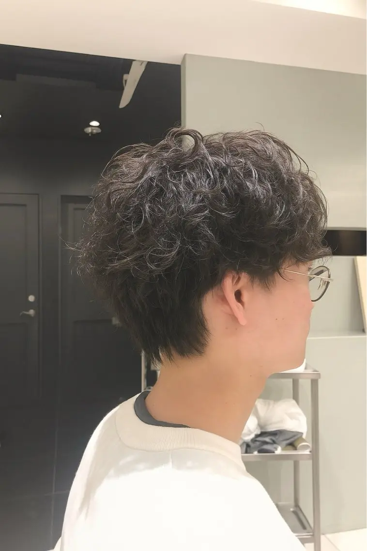 ミディアム カット パーマ matiz 権野 元紹のヘアスタイル