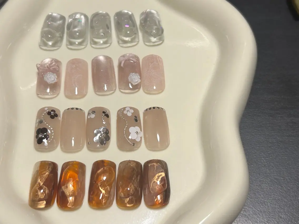 【HAND】プレミアム定額の写真