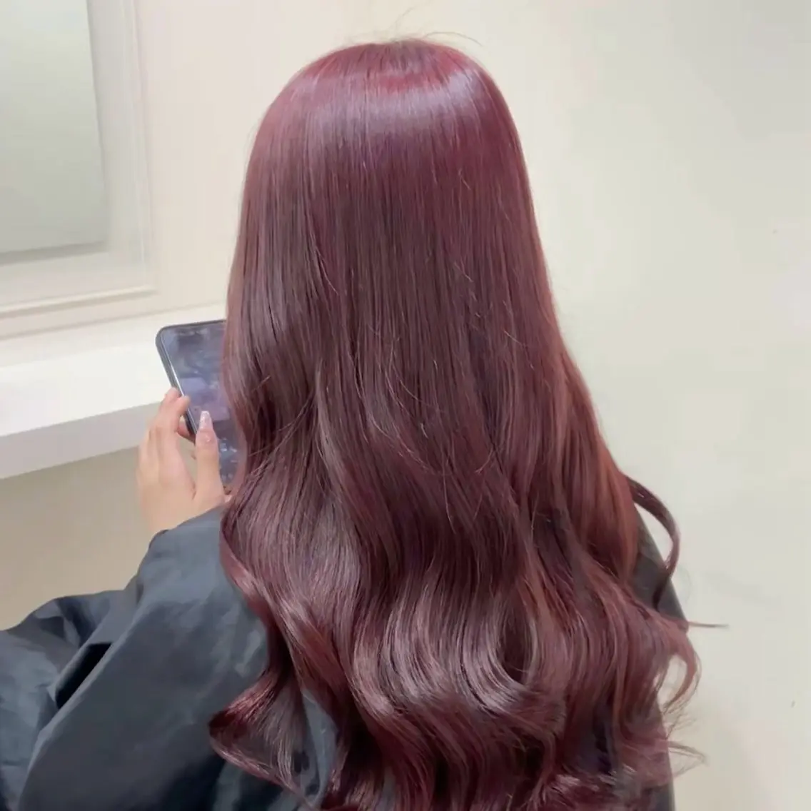 カラー カシス ピンクカラー ヘアカラー トリートメント 藤井 清香のヘアスタイル