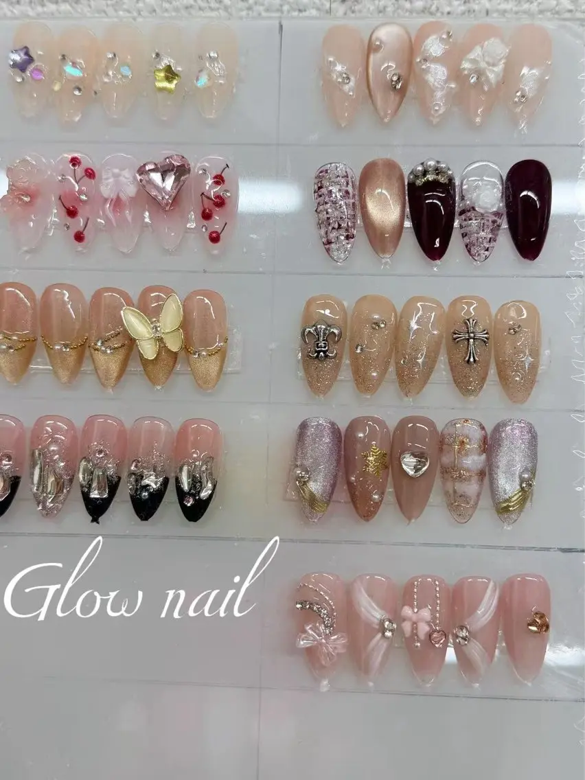 ネイル Glow Nail スカルプ専門店のネイルデザイン