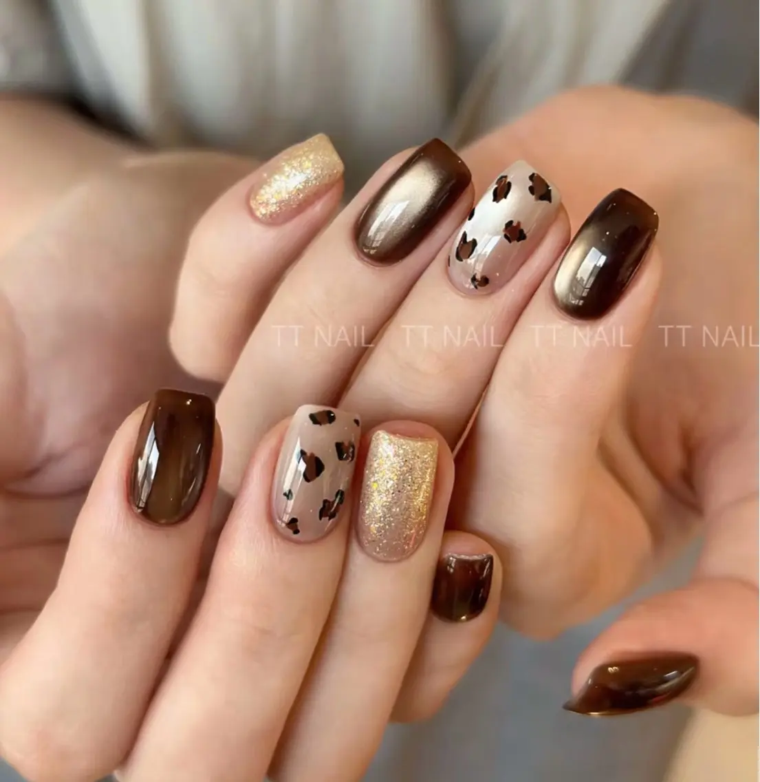 ネイル アオイnail モモのネイルデザイン