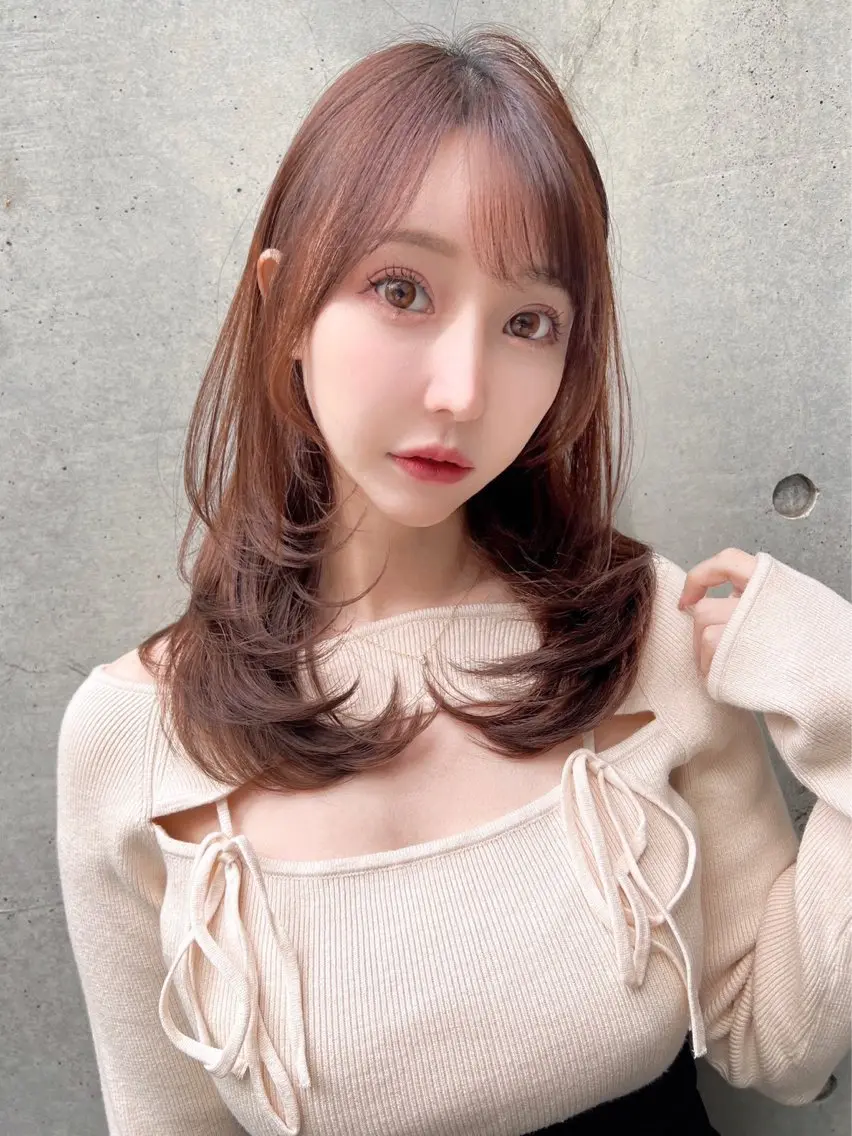 ロング レイヤーカット カット ヘアカラー トリートメント 韓国ヘア特化型美容師 カワノマイ🇰🇷のヘアスタイル