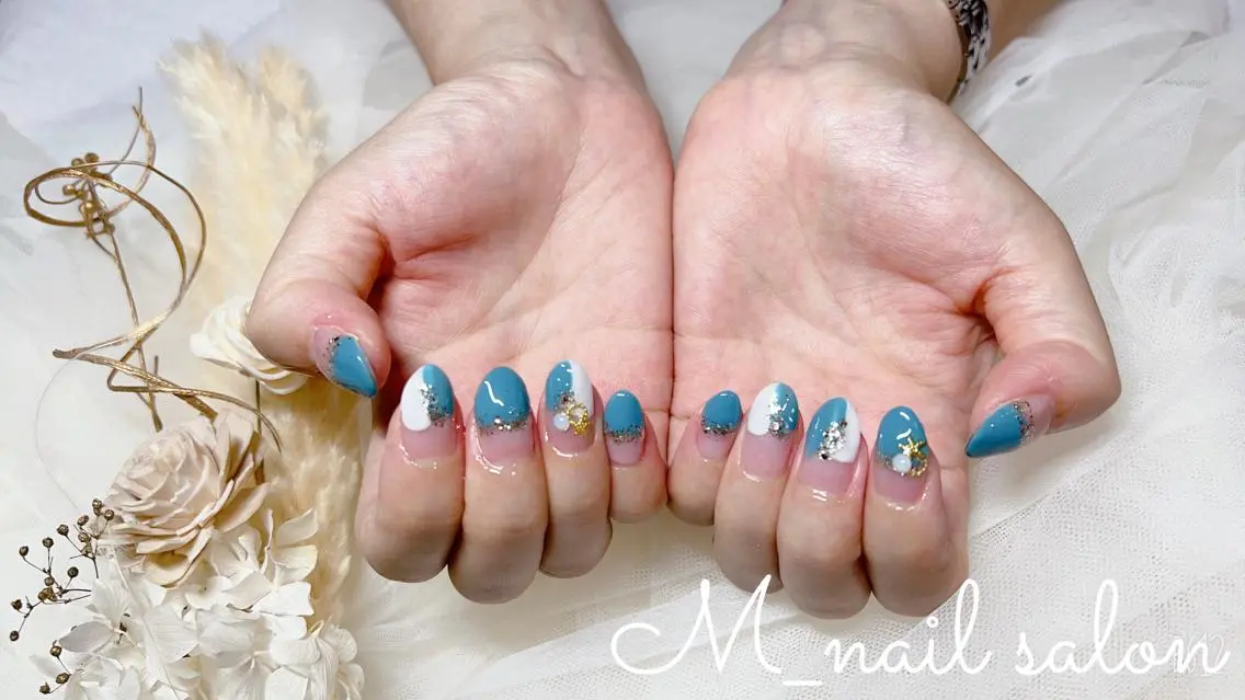 ネイル シンプルネイル M_ nail salonのネイルデザイン