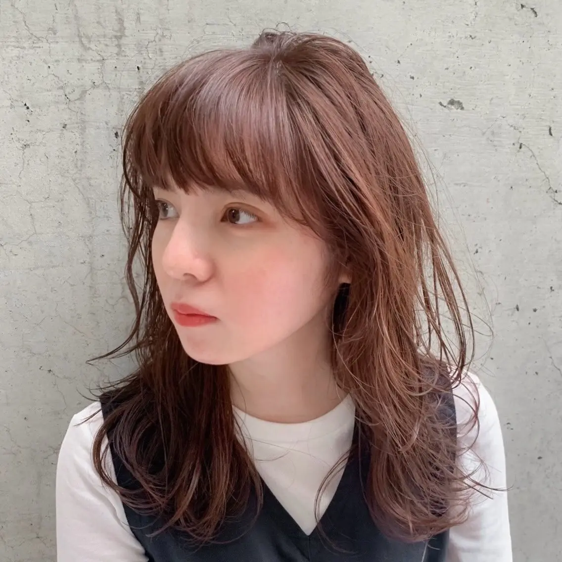 カット+人気の透明感イルミナカラーの写真