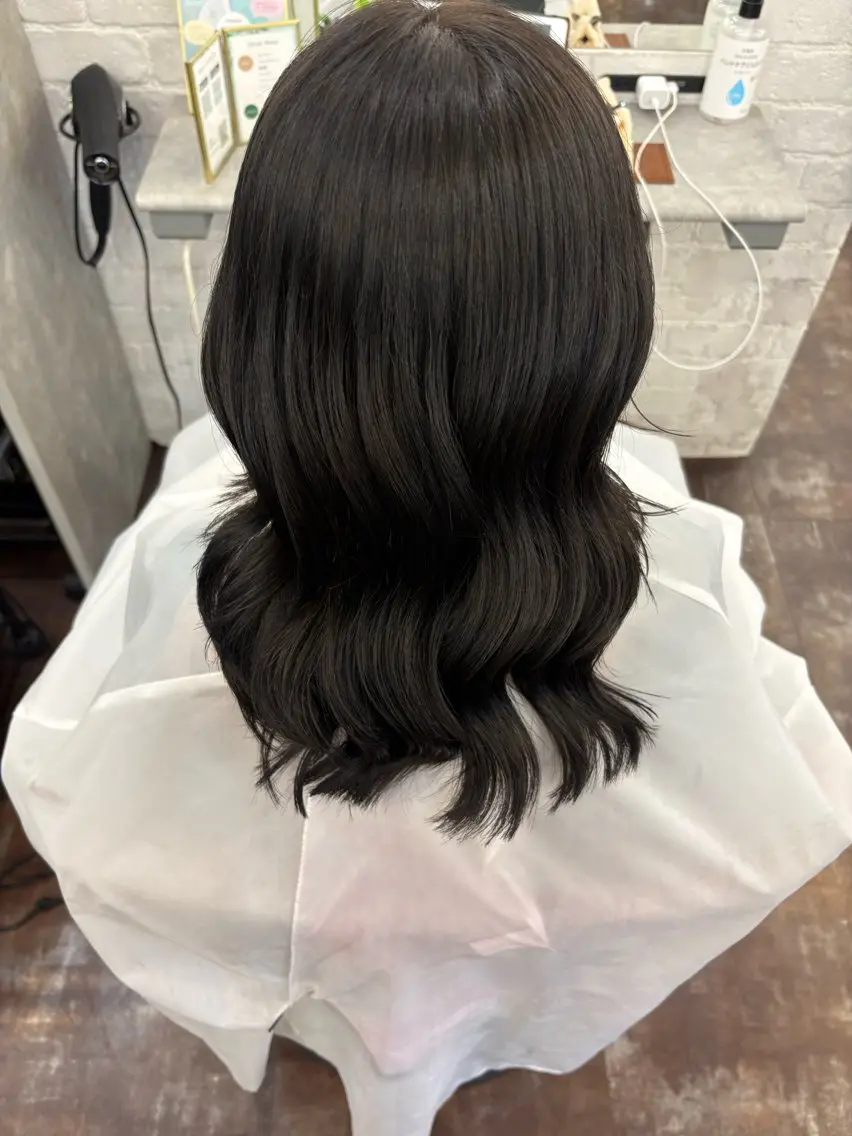 ミディアム ヘアカラー 艶・透明感カラー🌞 彩羽🫧🪽のヘアスタイル
