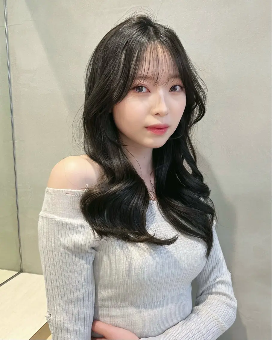 ロング カラー グレージュ オリーブグレージュ オリーブグレー 韓国風ヘア レイヤーカット レイヤーカット、ボブ GLROWのヘアスタイル