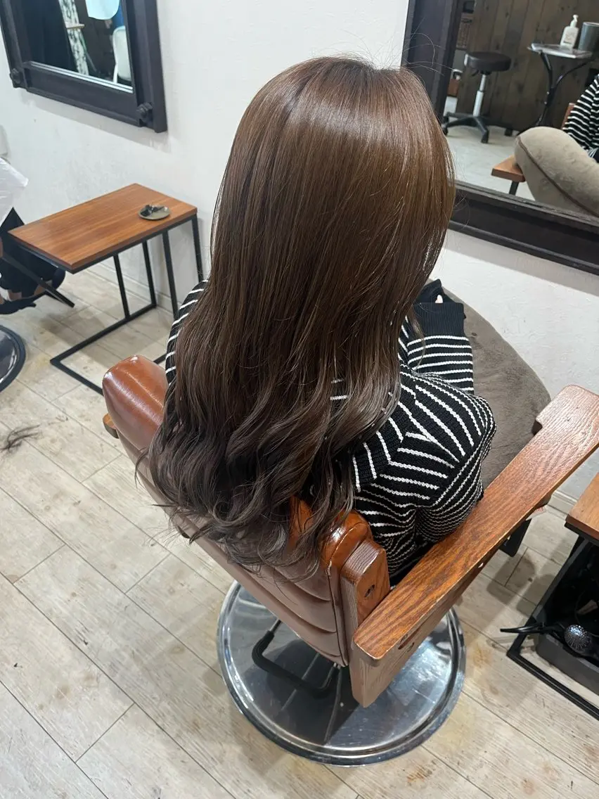 ロング カラー ヘアカラー トリートメント Orque duex misonoのヘアスタイル