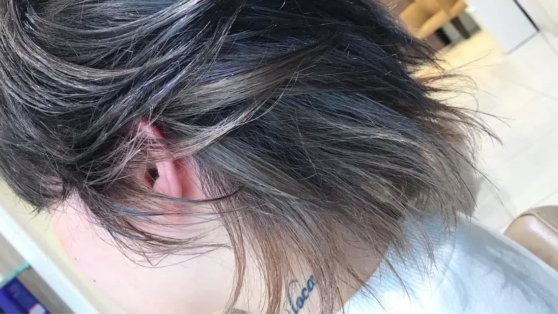ショート カラー インナーカラー ヘアカラー トリートメント 当日予約🆗✂︎ ウエモト タクのヘアスタイル