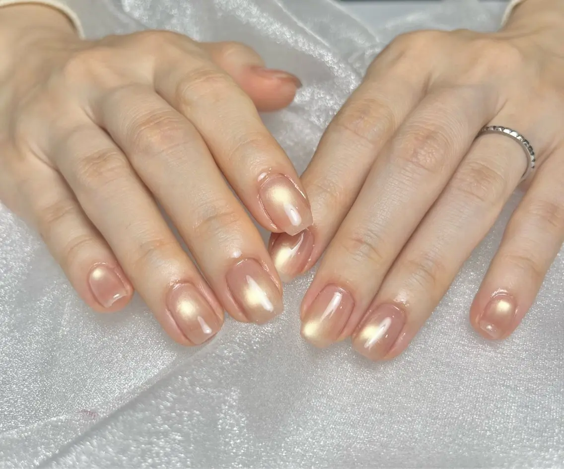 ネイル Toujours / nijinaのネイルデザイン