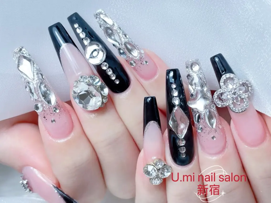 ネイル ボルドー チークネイル 長さ出し フレンチネイル ジェルネイル ハンドネイル UMI ネイルサロン新宿🎀のネイルデザイン