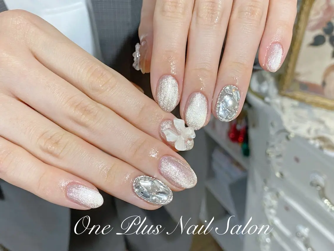 ネイル One Plus Nail Salonのネイルデザイン