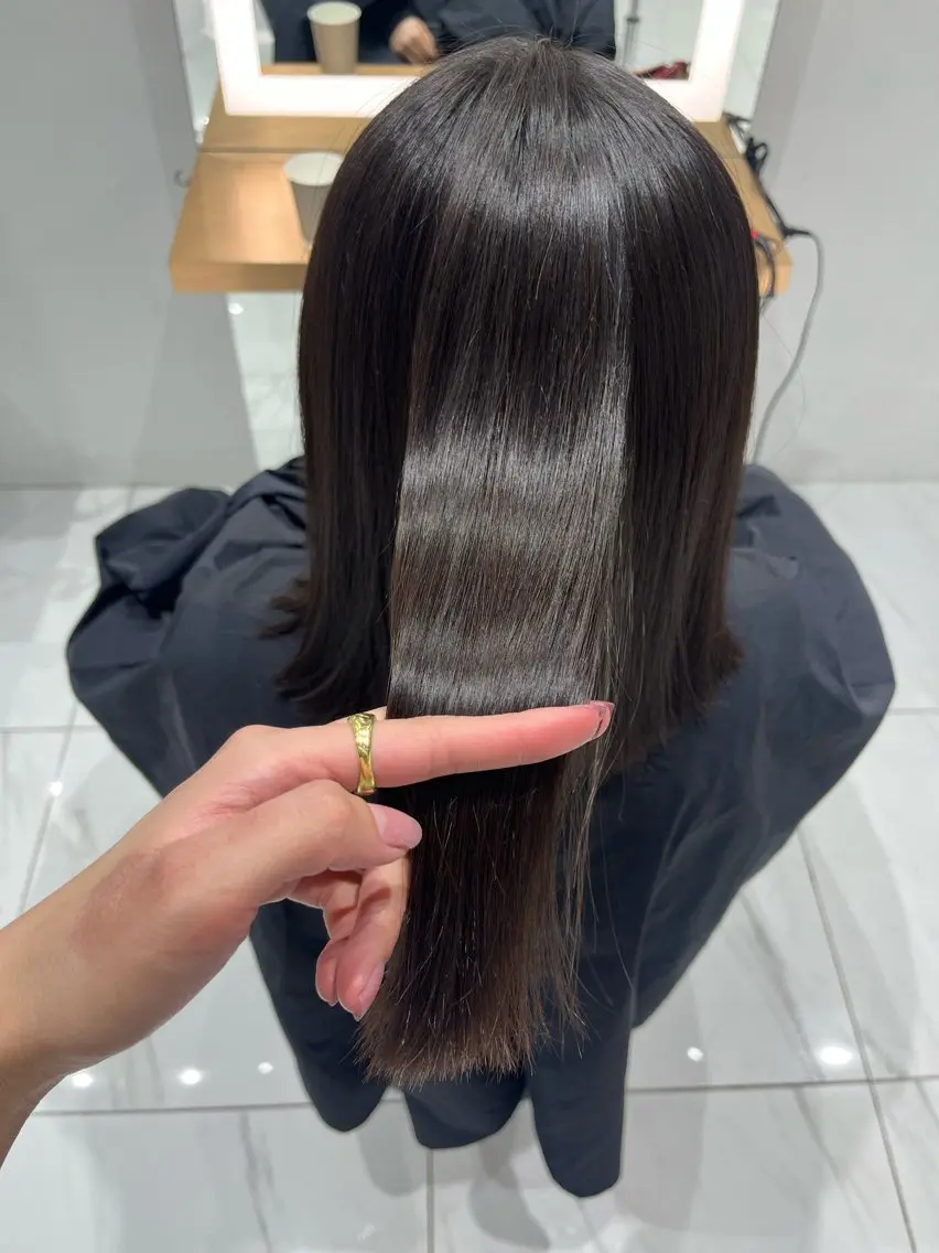 ミディアム 縮毛矯正 石塚 瑛里菜のヘアスタイル