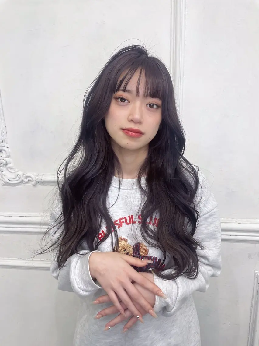 ロング ヘアカラー MaisonHALU さくらのヘアスタイル