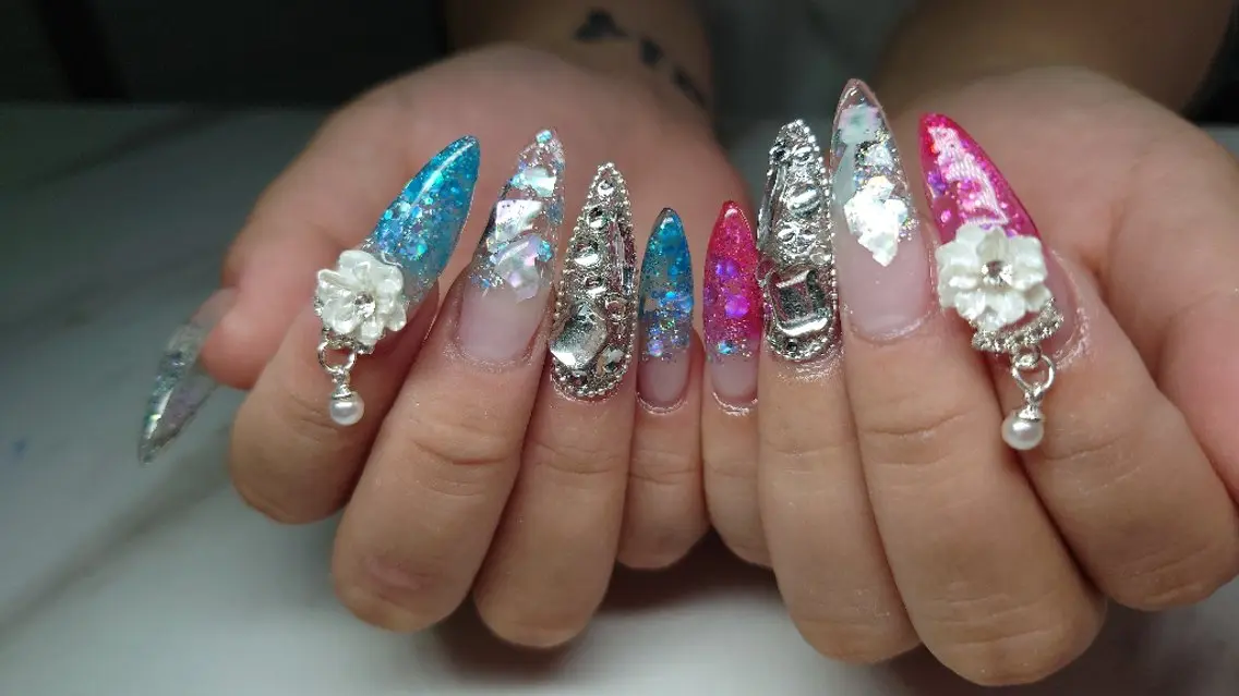 ネイル ハンドネイル Nailsalon AMAのネイルデザイン